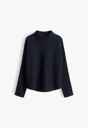 Zwarte geribbelde trui met een hoge hals, voorzien van lange mouwen en een boxy ontwerp, gemaakt van zacht, gestructureerd materiaal.