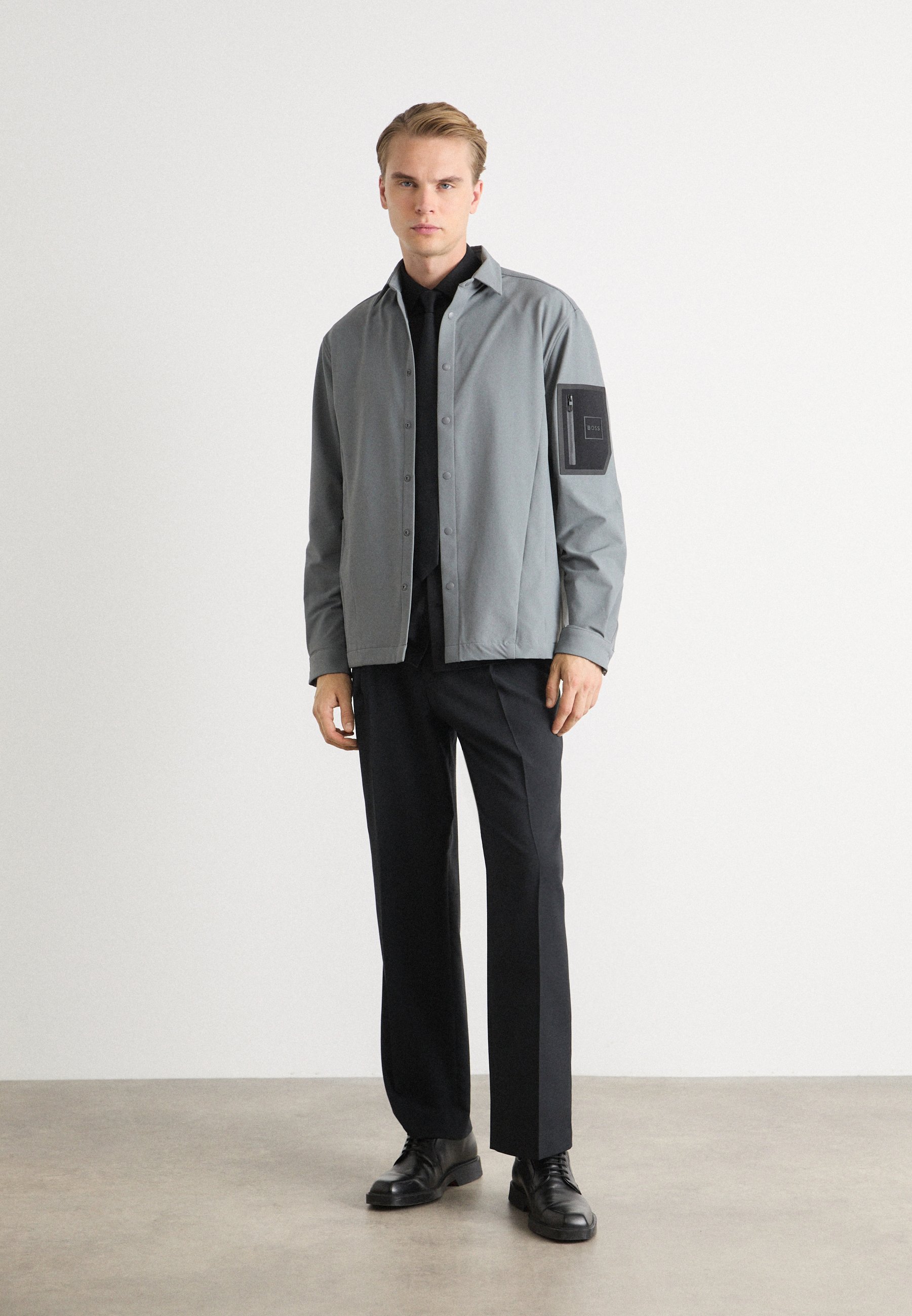 BOSS EXPEDIT - Training jacket - dark beige/taupe - Zalando.co.uk