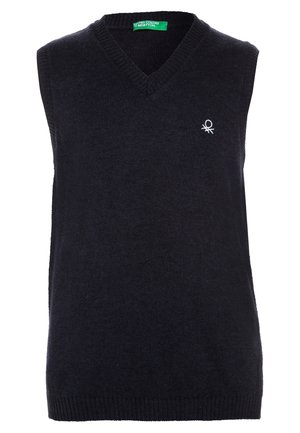 Mørk marineblå ærmeløs V-hals sweatervest med ribbet kant og lille hvidt broderet logo på brystet.