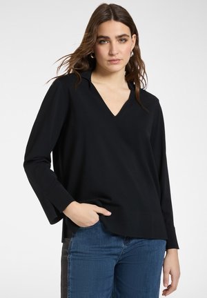 CON SCOLLO A V E COLLETTO - Poloshirt - nero