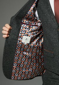 Next REGULAR FIT TRIMMED  NEPPY DONEGAL  - Jakkesæt blazere - charcoal grey