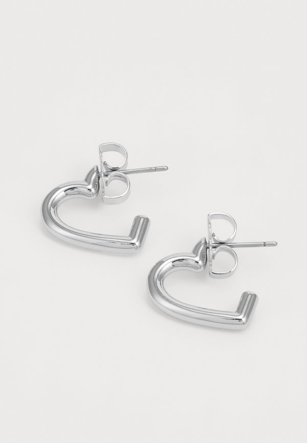 HEART YOU HOOPS - Earrings4