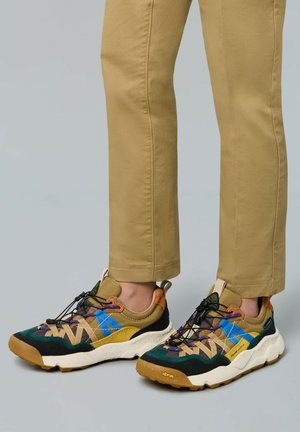 Sneakers laag - braun grau