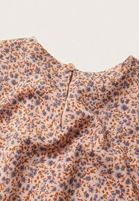 Mango Kids MET BLOEMETJESPRINT - Vardagsklänning - pink