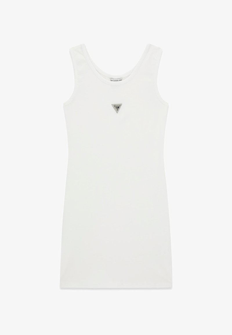 Robe blanche sans manches avec encolure dégagée et petit logo métallique triangulaire centré sous l'encolure.