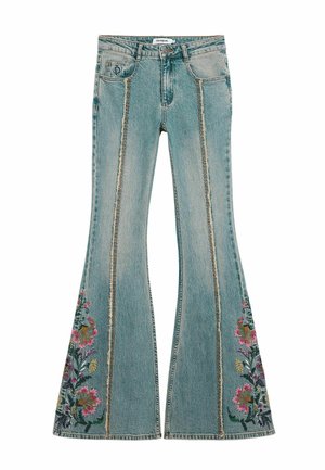 Jeans evazați albaștri cu broderie florală pe părțile inferioare, având un efect de spălare estompată și detalii cu cusături destrămate. Design cu cinci buzunare.