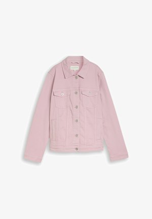 Veste en denim rose clair avec manches longues, fermeture à boutons sur le devant, deux poches poitrine à rabat et poches latérales fendues, étalée à plat sur fond blanc.