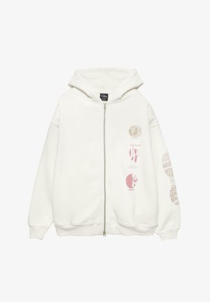 Valkoinen vetoketjullinen huppari, joka on valmistettu pehmeästä kankaasta. Hupparissa on suuri huppu ja edessä sekä hihassa vaaleanpunaisia ja ruskeita painokuvia.