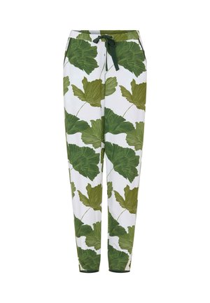 Pantalones blancos con cordón y un gran estampado de hojas tropicales verdes, con piernas ajustadas, sobre un fondo blanco.