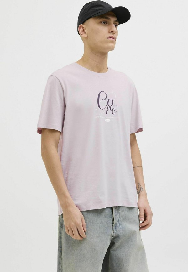 GEDRUCKT RUNDHALSAUSSCHNITT  - T-Shirt print - lilac marble