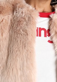 Forever New Vinterjacka - nude