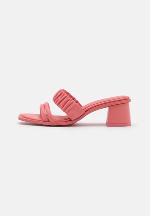 Tamaris Heeled mules - flamingo