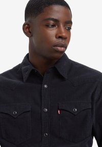 Levi's® BARSTOW WESTERN STANDARD - Shirt - jet black
