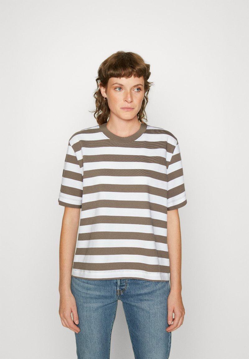 Selected Femme SLFESSENTIAL BOXY TEE TShirt print morel/weiß