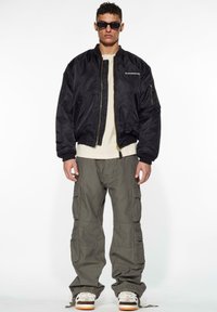 MJ Gonzales Bomberjakke - black