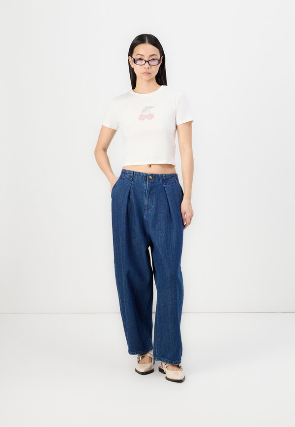 ONLKIRA BLING O NECK SHORT - Print T-shirt3