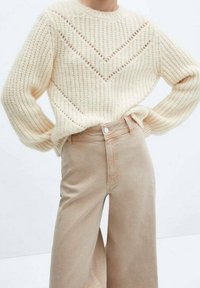 Mango Jean flare - sand