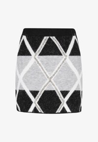 Kijelölve, black grey