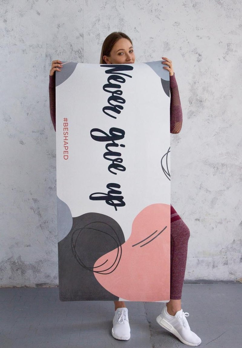 BeShaped HOPE Yoga mat off white/offwhite Zalando