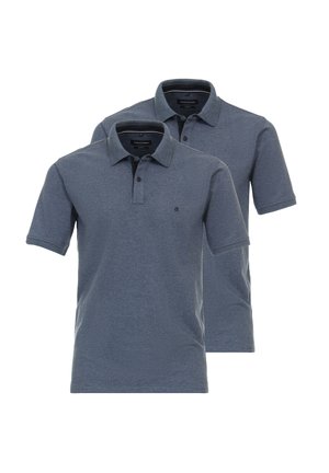 To kortærmede polo-shirts i mørkegrå stof, med kravehals, knaplukning og et diskret logo på brystet.