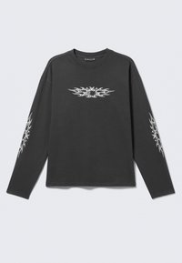 Δεν επιλέχθηκε, dark grey air flame