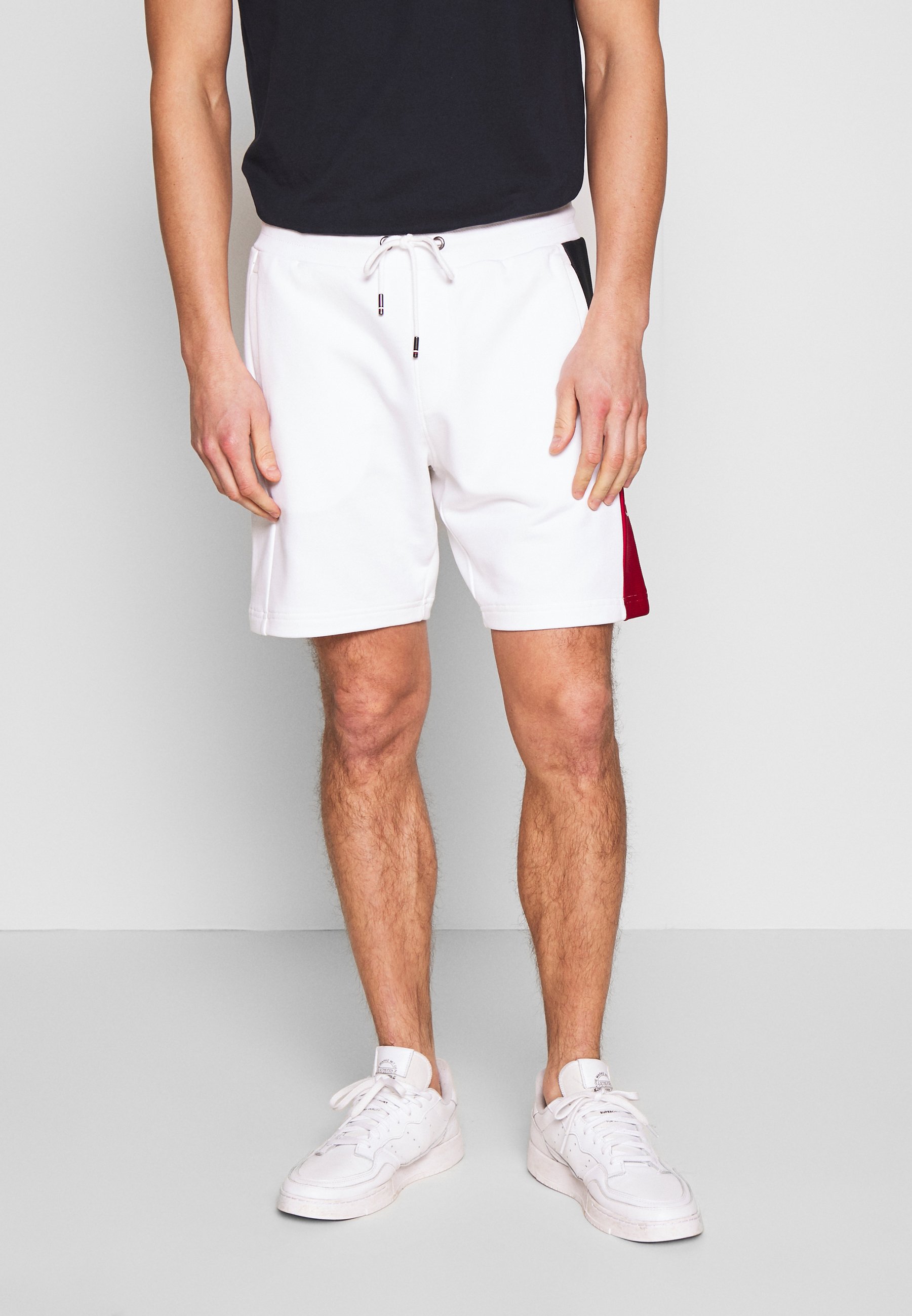 adidas run it short 3s