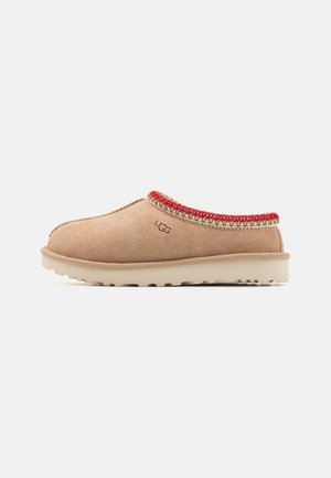 UGG TASMAN - Slippers - sand/dark cherry