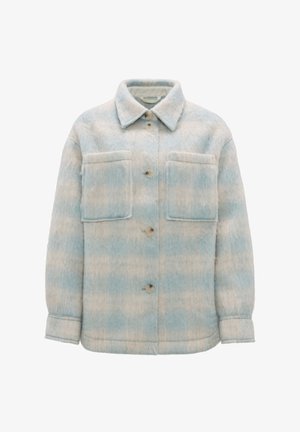 Flanellhemdjacke in Hellblau und Creme, aus einem weichen, strukturierten Stoff, mit Kragen, zwei Fronttaschen und Knopfverschluss.