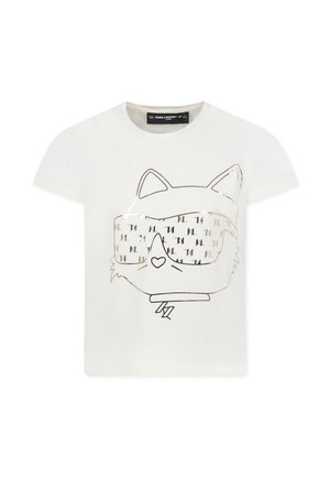 T-shirt bianco in cotone con una grafica di un gatto con occhiali oversize, tratteggiato in nero con dettagli metallici e un particolare a forma di cuore.