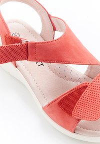 Damart OUVERTURE TOTALE - Wedge sandals - pink