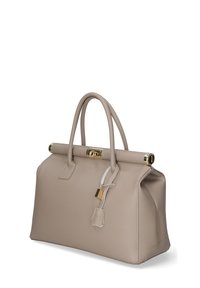 Beige leren handtas met een gestructureerde vorm, twee bovenhandvaten, gouden hardware-accenten en een decoratieve slotdetail. Glad oppervlak.