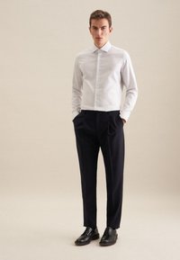 Seidensticker BUSINESS SHAPED - Camicia elegante - blue