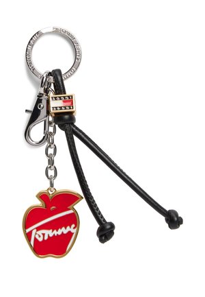 Porte-clés en métal avec gravure "Tommy Jeans", boucle en cuir noir et charm en forme de pomme rouge avec détail signature blanche.