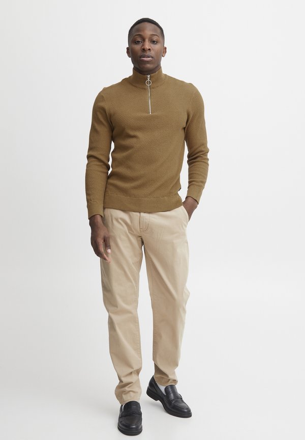 CFKarlo - Jumper - ermine3