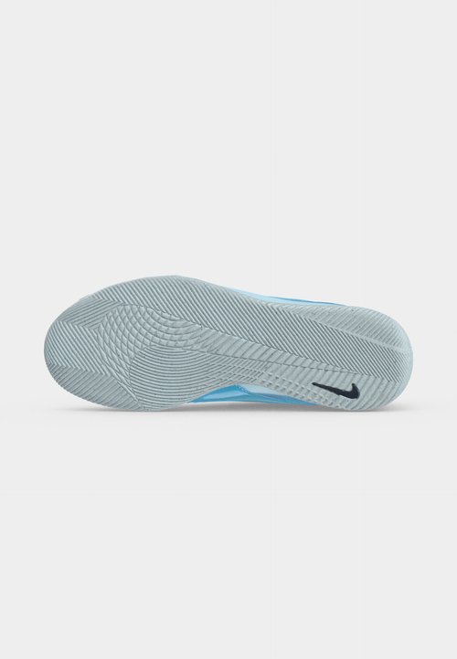 Nike PHANTOM 6 LOW CLUB ERLING HAALAND IC UNISEX - Indoor football boots - baltic blue/blue eclipse/glacier blue — foto 6