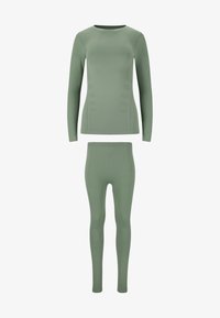 Selected,  balsam green