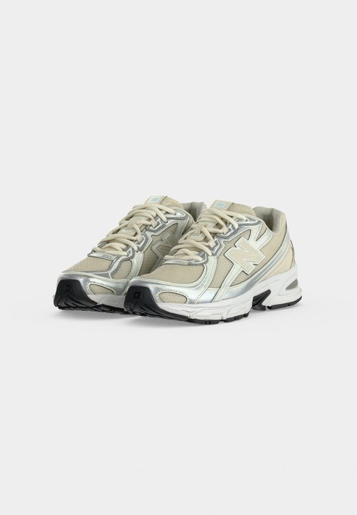 New Balance Older Kids 740 (GS) — photo 3