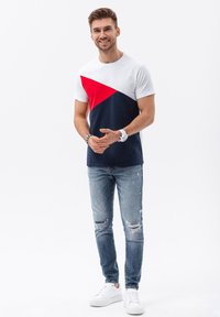 Ombre Camiseta estampada - white red