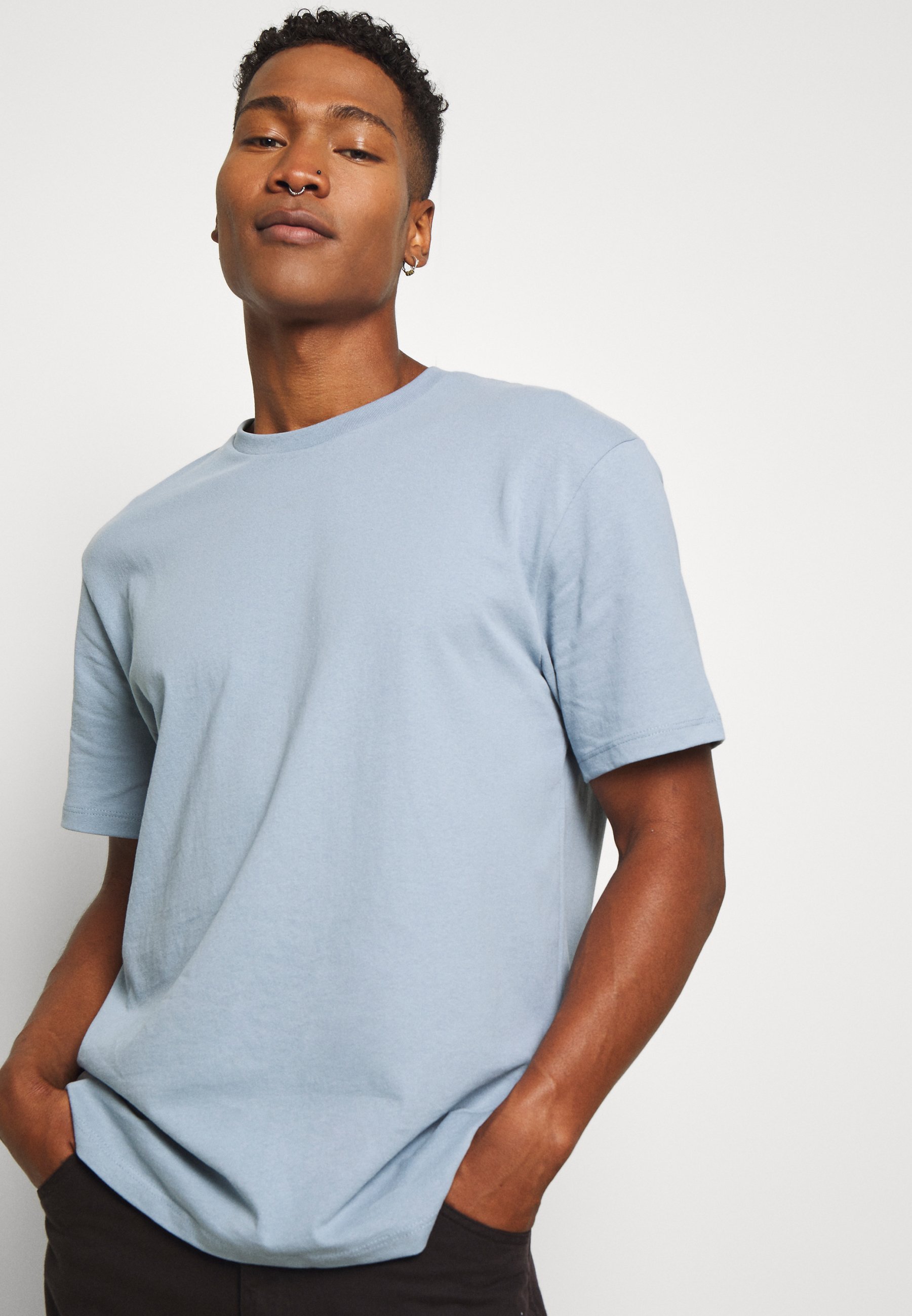 Topman 3 PACK T shirts blackgreyblue Zalando.no Topman 3 PACK - T-shirts - dark blue/stone/blue