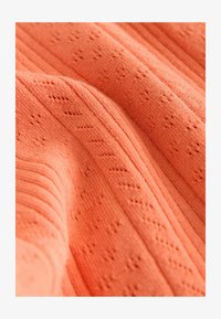 Sélectionné, orange embroidered detail