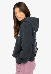 Billabong SNAKE MANTRA   - Melegítőfelső - black