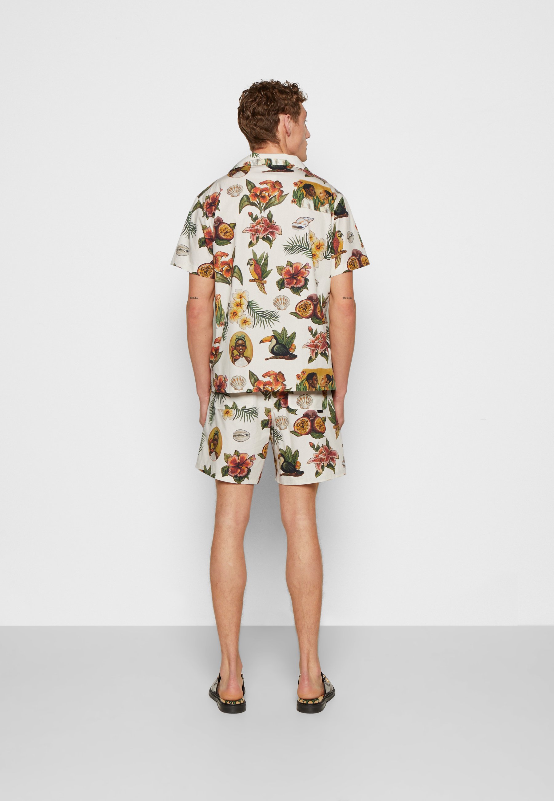 Filling Pieces RESORT SHIRT - Overhemd - parrot print/nude - Zalando.be