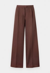 Ψηλόμεσο παντελόνι φαρδιάς γραμμής από σκούρο καφέ ύφασμα με θηλιές για ζώνη και πιέτες στο μπροστινό μέρος, απλωμένο επίπεδα σε λευκό φόντο.