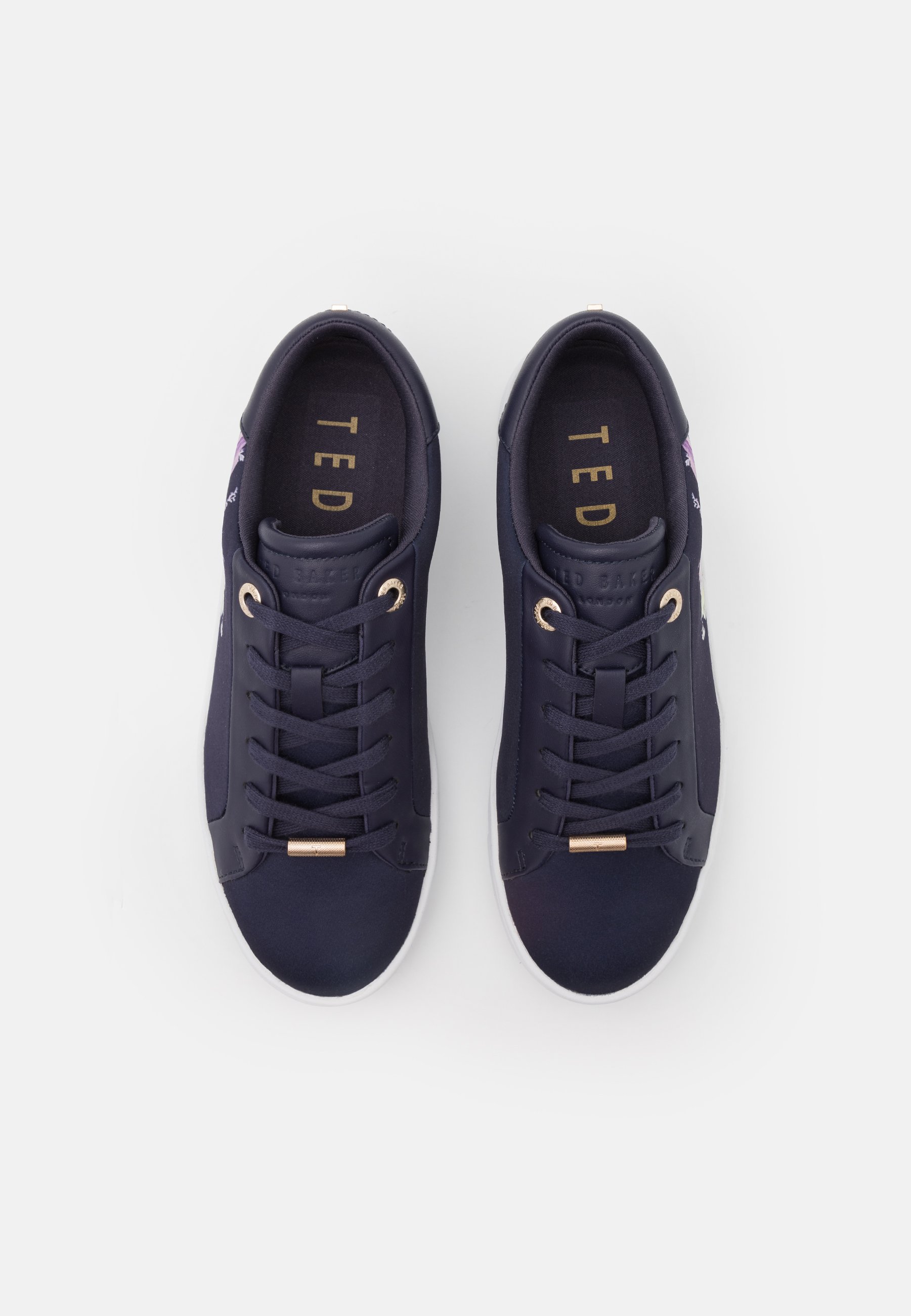 gielli ted baker trainers