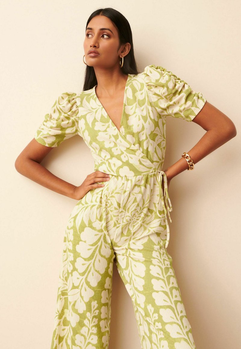 Next SHORT SLEEVE STANDARD Jumpsuit lime green leaf print/green