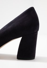 Högl Pumps - dark blue