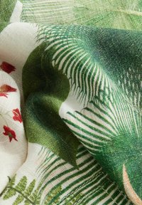 Rochie de zi - cream and green palm floral
