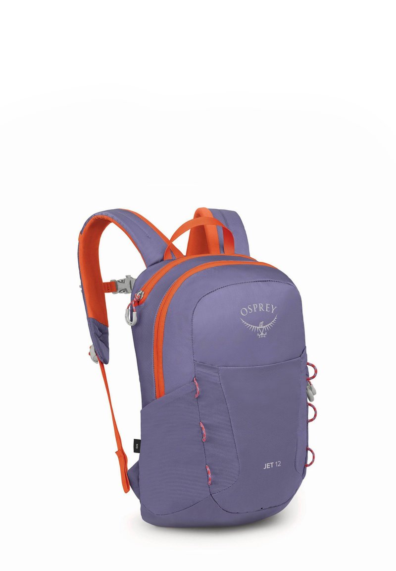 Zaino Purple Osprey Jet 12 con accenti arancioni, dotato di spallacci imbottiti, tasche con zip e compartimenti laterali in rete per il trasporto.