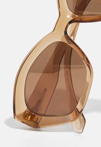 Michael Kors BEL AIR - Sunčane naočale - brown transparent/brown solid back mirror
