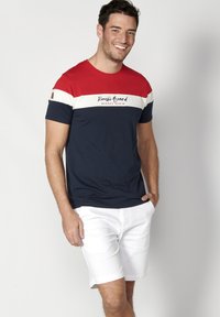 Koroshi SHORT SLEEVE - Marškinėliai su spaudiniu - rojo   red